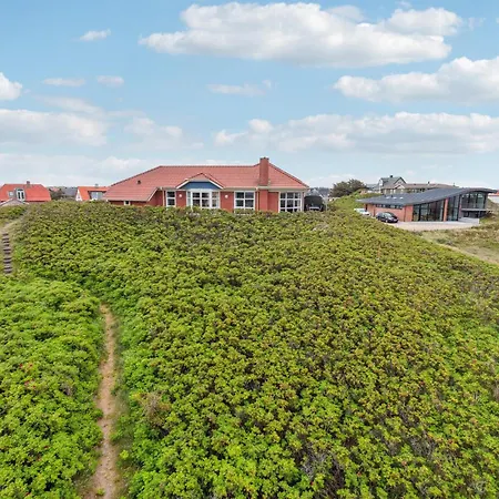 4 Bedroom Stunning In * Thisted