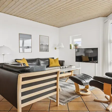 4 Bedroom Stunning In Thisted